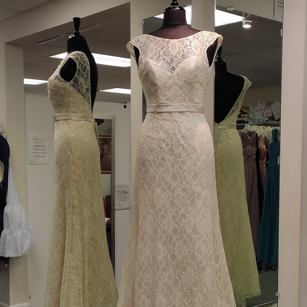 Allure 1405 Bridesmaid Dress